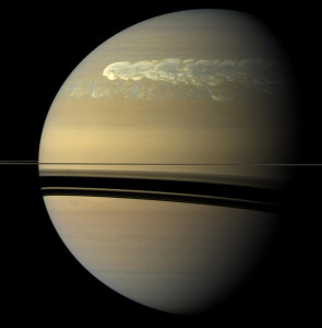 Enorme orage : sonde Cassini, été 2011