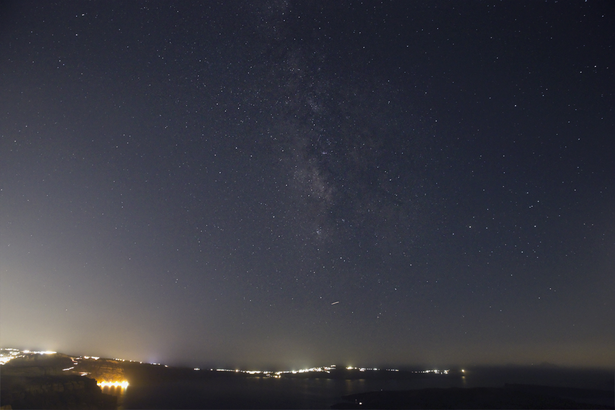 Voie Lactée au dessus de Santorin