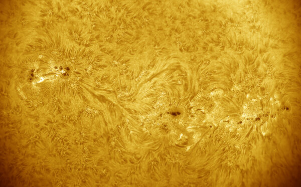 Soleil - surface - H-alpha - taches - filaments