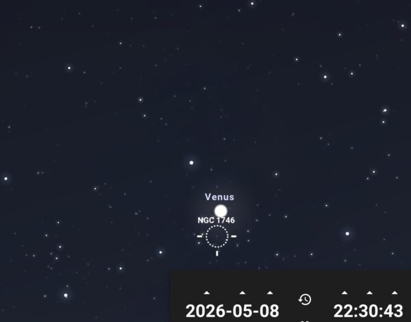 Lune NGC 1746